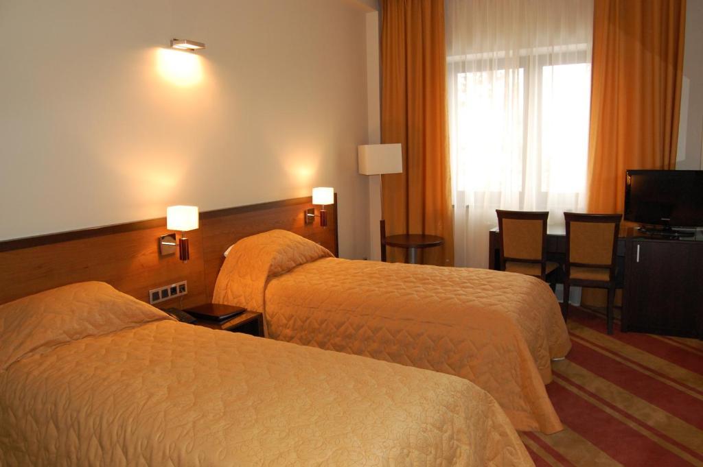 Hotel Westa Minsk Habitación foto